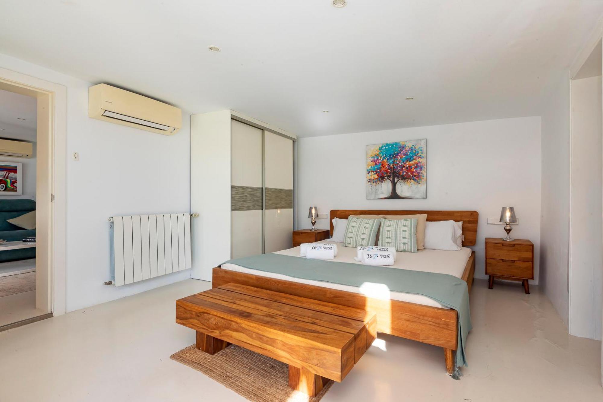 Villa Near Ibiza Town Sleeps 11 To 13 Guests Can Furnet Bagian luar foto