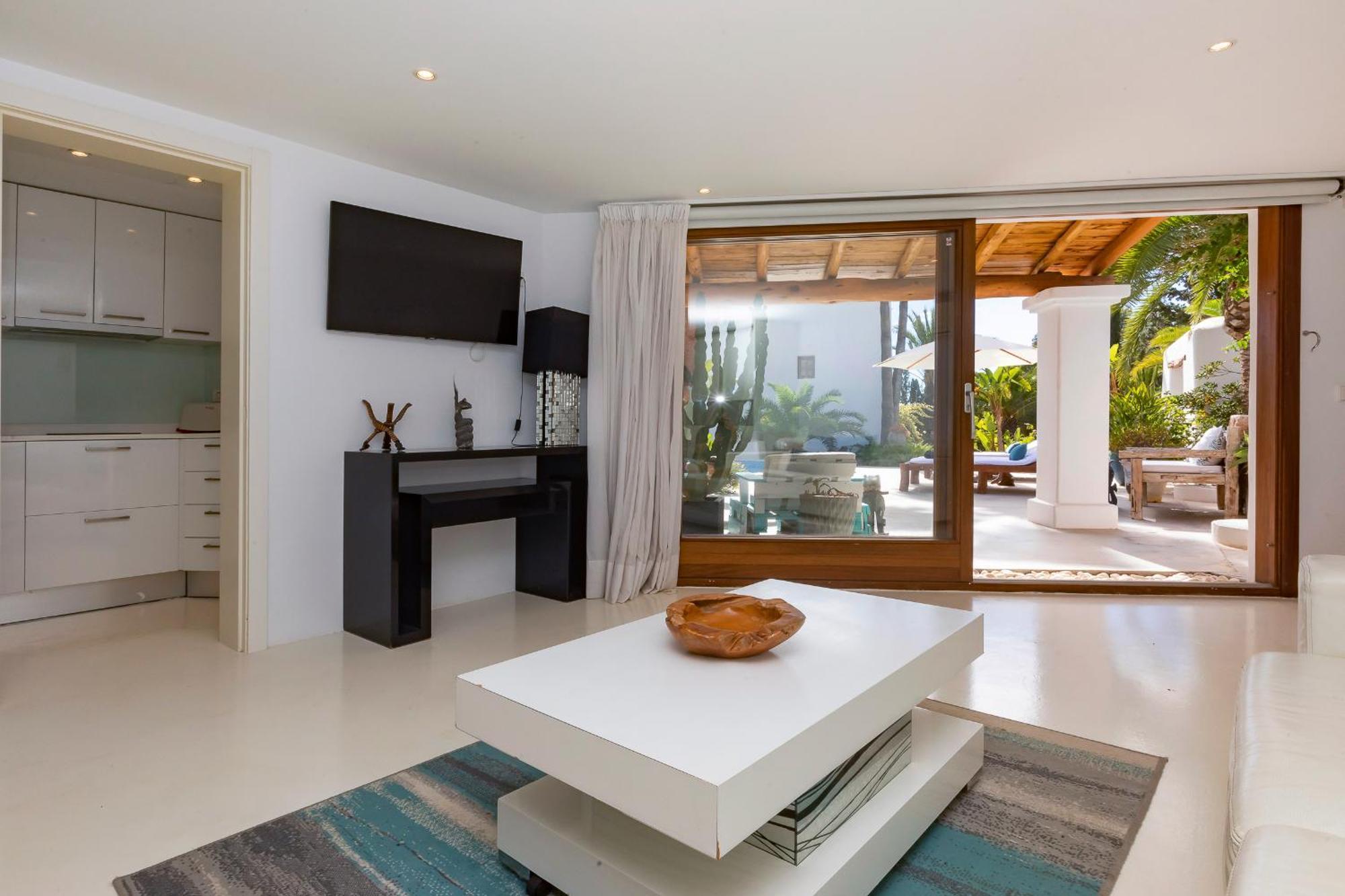 Villa Near Ibiza Town Sleeps 11 To 13 Guests Can Furnet Bagian luar foto