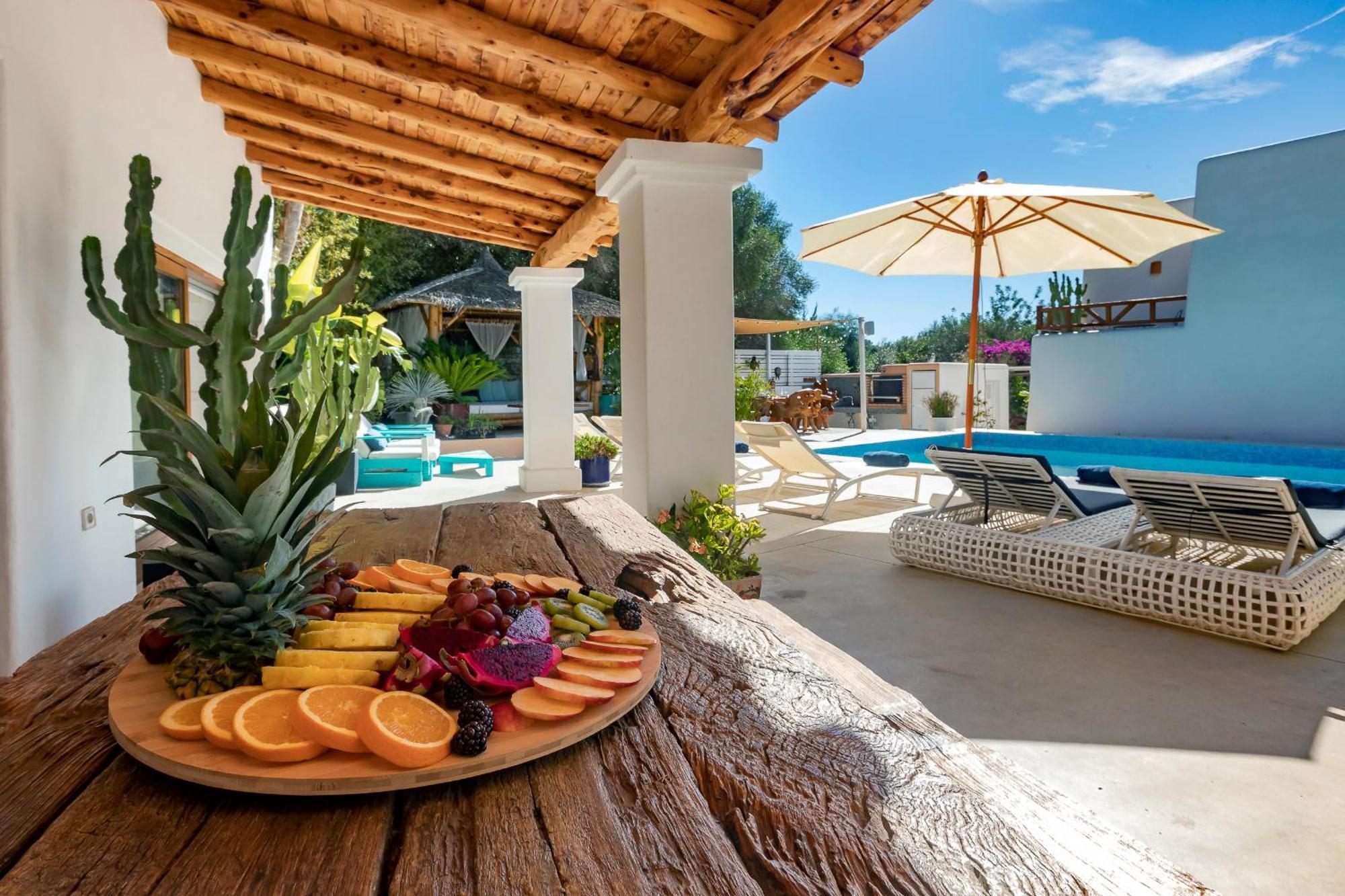 Villa Near Ibiza Town Sleeps 11 To 13 Guests Can Furnet Bagian luar foto