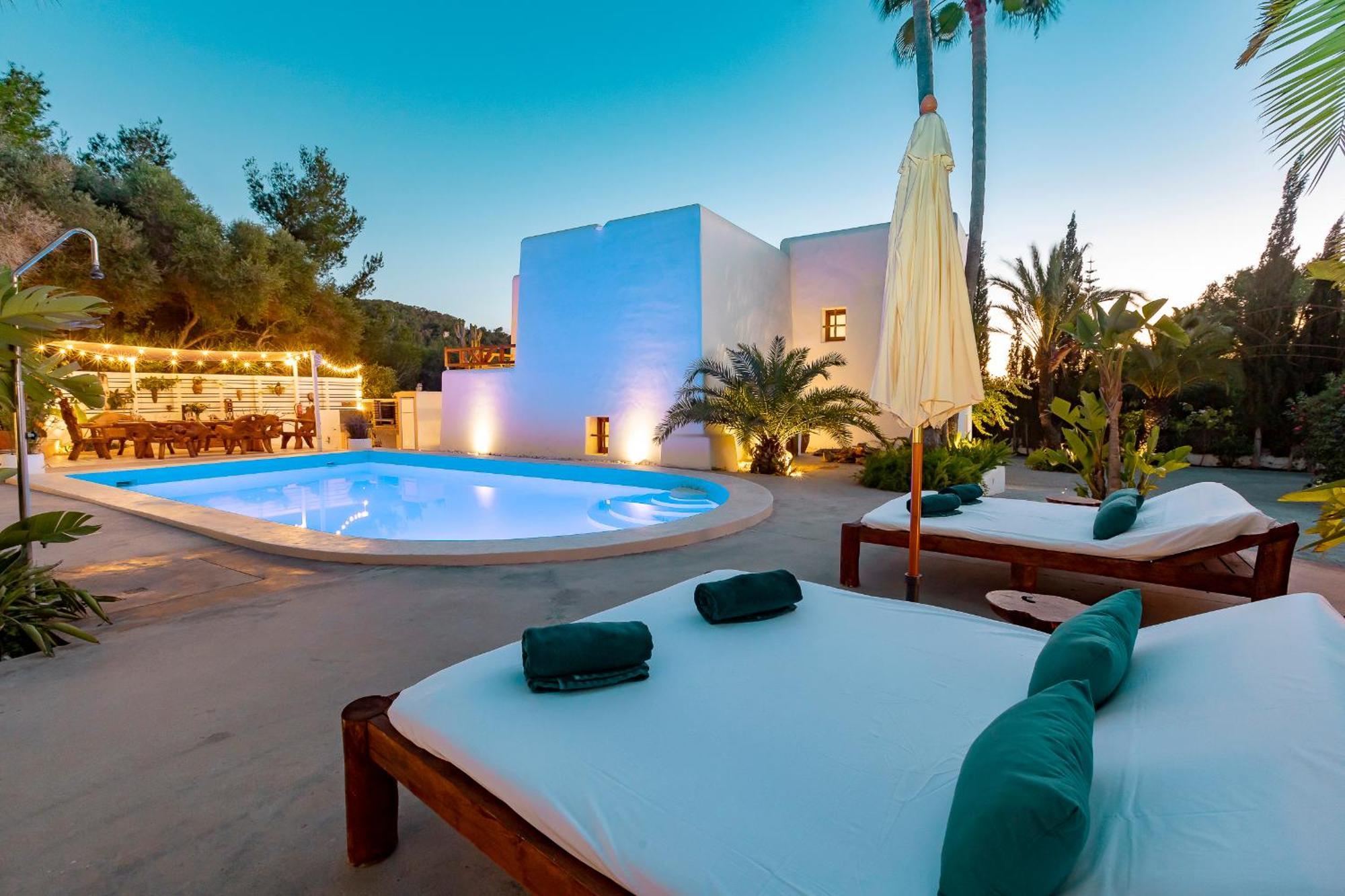 Villa Near Ibiza Town Sleeps 11 To 13 Guests Can Furnet Bagian luar foto