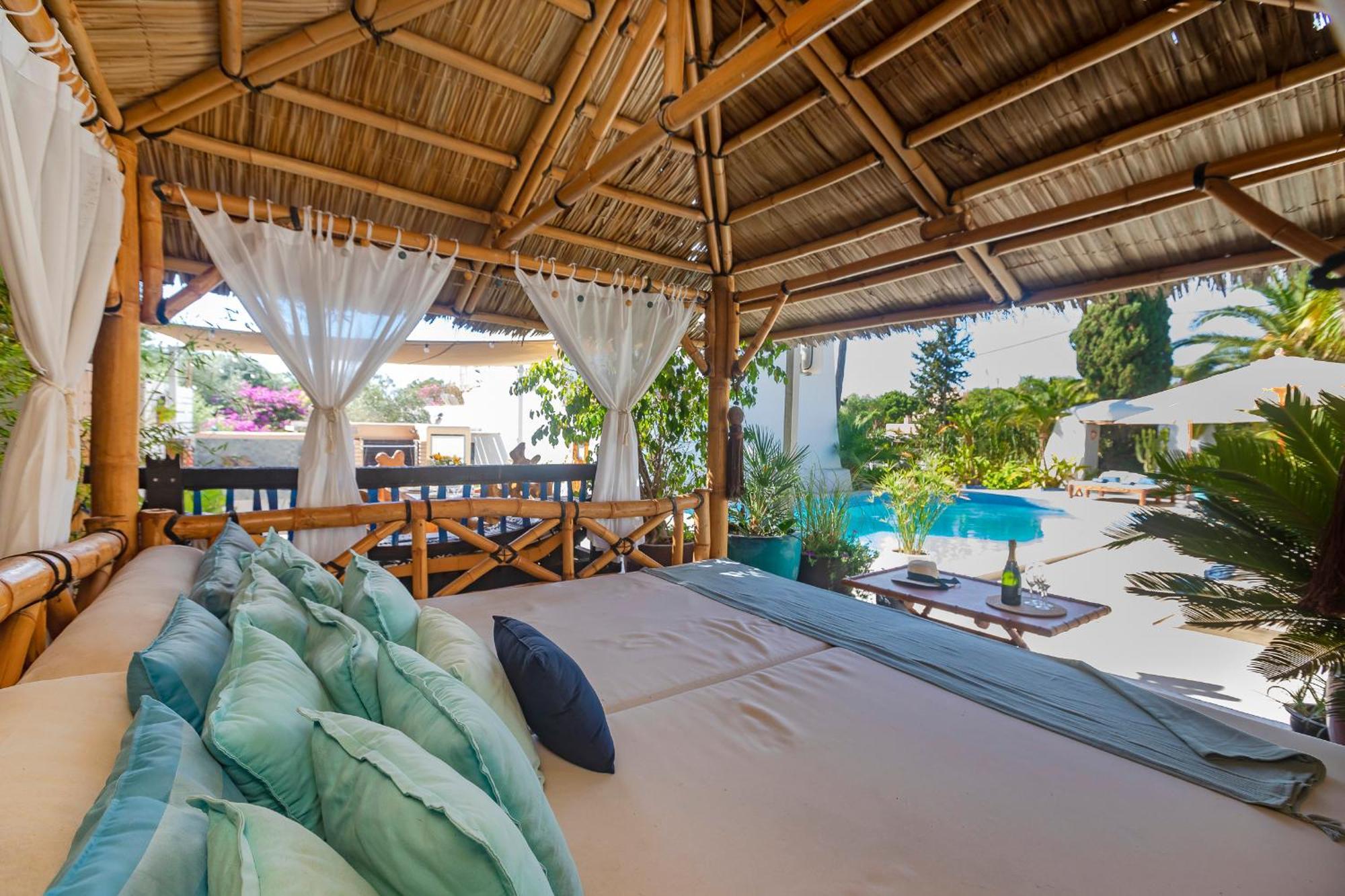 Villa Near Ibiza Town Sleeps 11 To 13 Guests Can Furnet Bagian luar foto