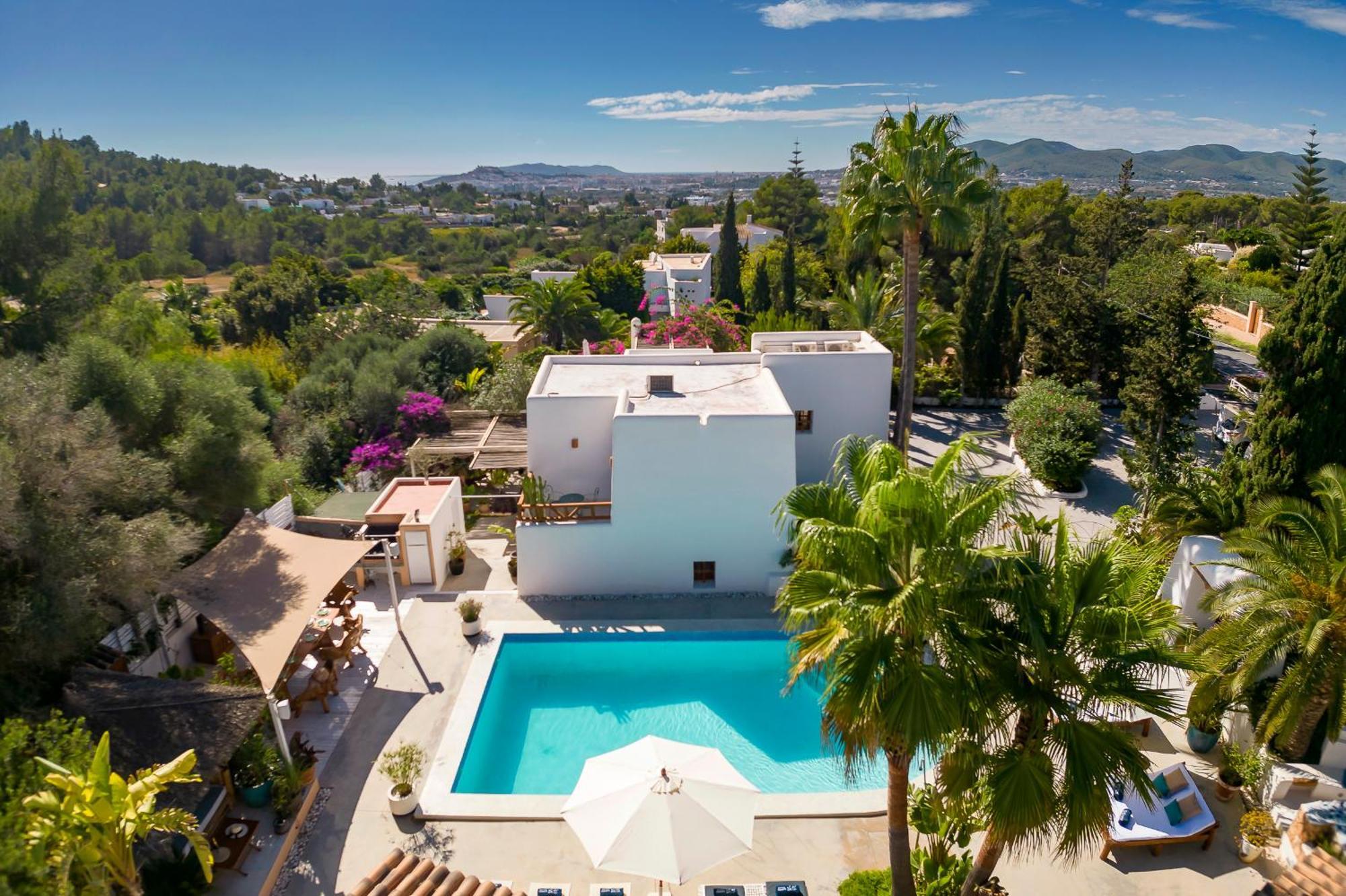 Villa Near Ibiza Town Sleeps 11 To 13 Guests Can Furnet Bagian luar foto